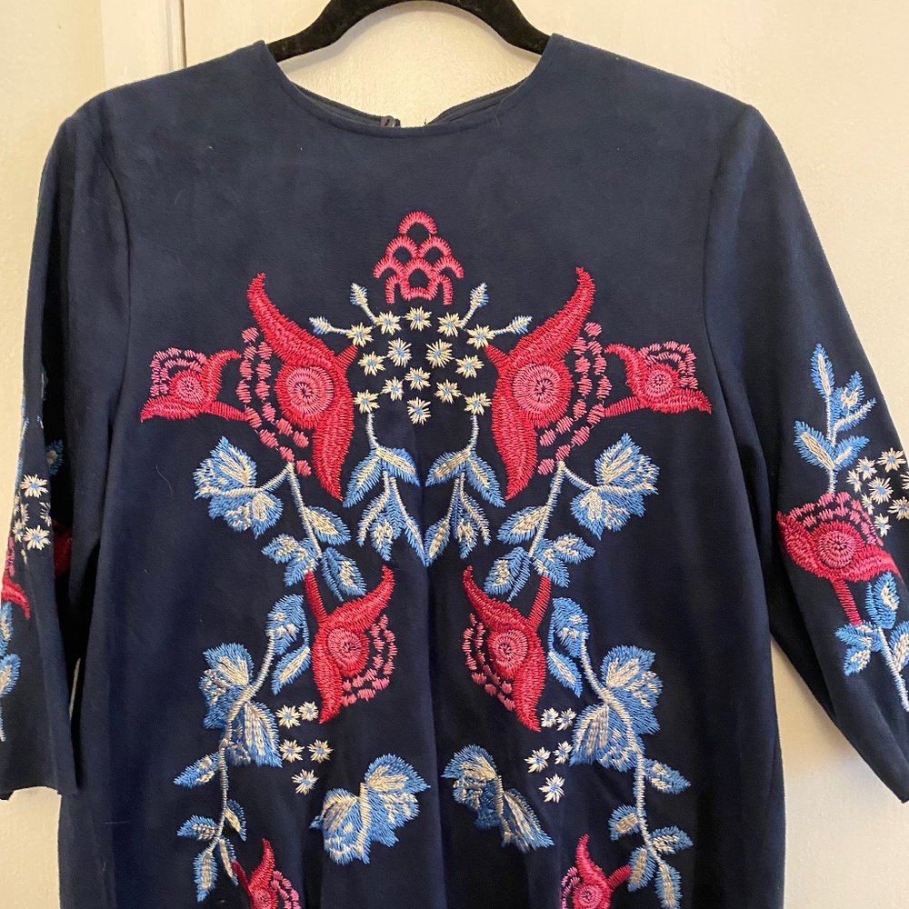Zara embroidered top Xs
